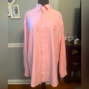 Men’s Vineyard vines button down shirt